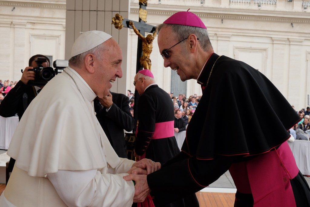 Pope Francis greets Bishop Sanchez